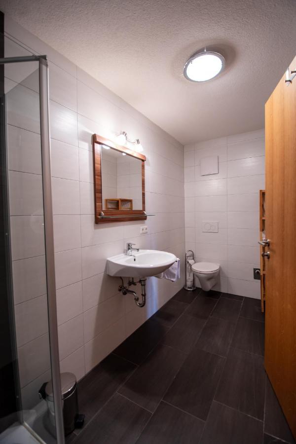 Appartamento Haus Raggl Landeck Esterno foto